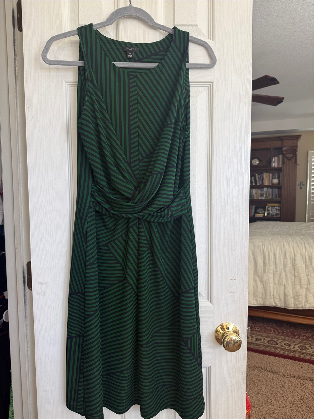 Ann Taylor Green Striped Sleeveless Twist-Front Dress